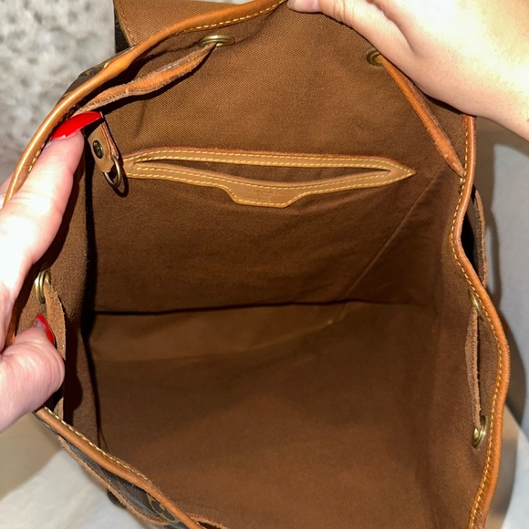 Louis Vuitton Montsouris GM Backback code MI0946 - Picture 6 of 17